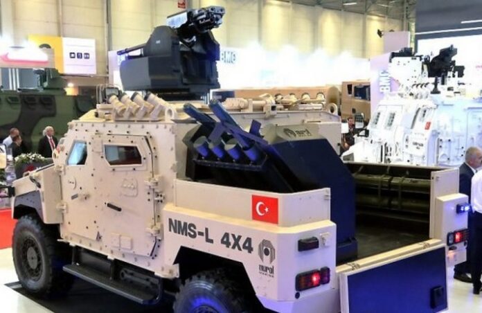На IDEF'23 дебютировали пробивающие танковую броню БПЛА-камикадзе Ilgar