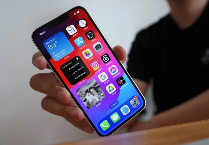 Названы iPhone, которые не будут обновлены до iOS 17