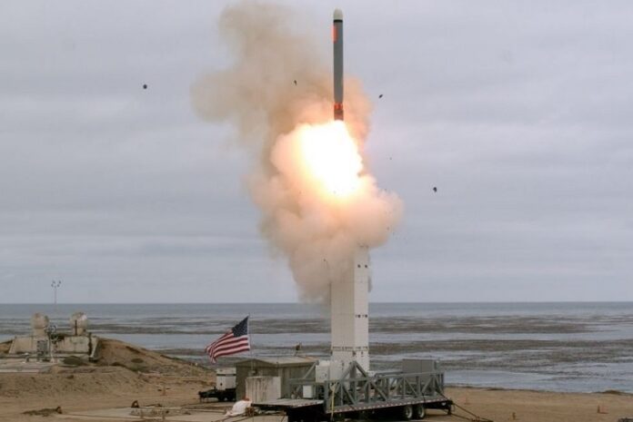 Пентагон показал беспилотную наземную установку для запуска ракет Tomahawk