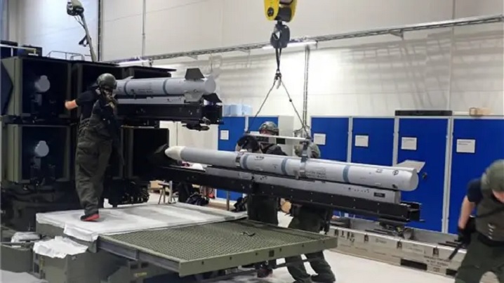 Пентагон розмістив замовлення на поставку ракет AIM-120 для українських F-16