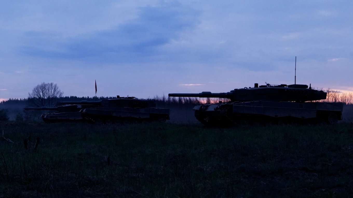 Українські танкісти назвали основні переваги Leopard 2A6