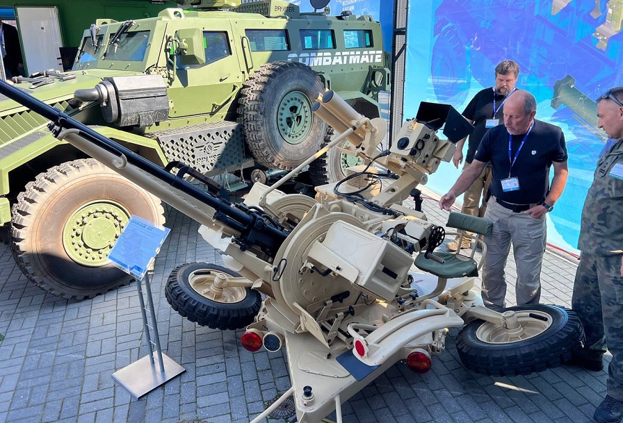 На виставці MSPO 2023 у дебютували "шаходобойки" C-UAV і ARM-28