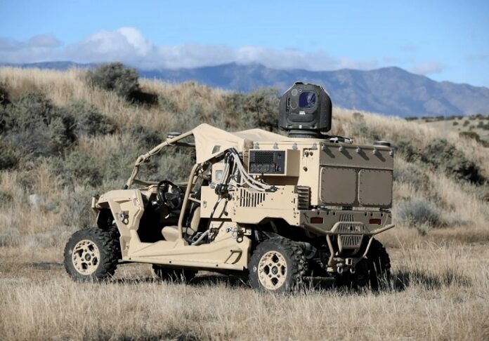 Raytheon UK представила лазерную систему для отражения атак роев дронов