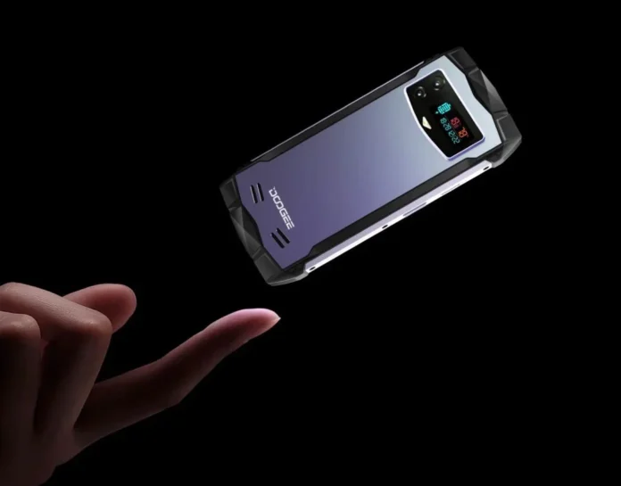 Выпущен компактный смартфон Doogee Mini с 4,15-дюймовым IPS-дисплеем и сертификациями IP68 и IP69