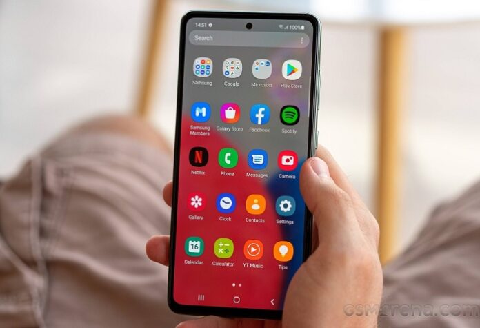 Samsung начала обновлять до Android 14 бюджетные модели смартфонов