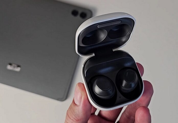 Samsung представила самые доступные наушники с шумоподавлением Galaxy Buds FE
