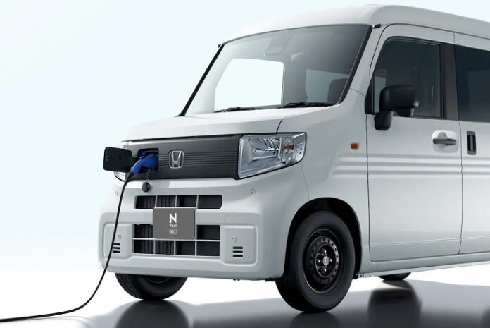 Honda представила электрокар N-Van e стомостью 10 000 USD