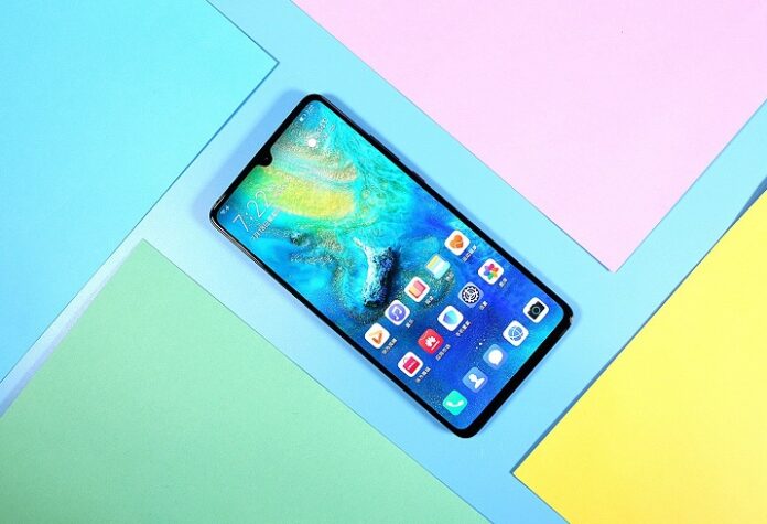 Ошеломительный успех Mate 60 вынудил Huawei начать сборку P70 раньше срока