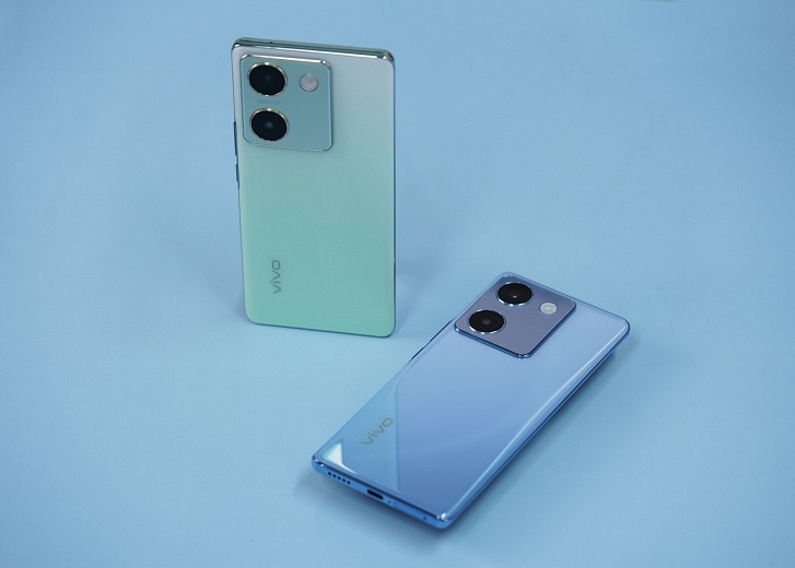 Опубликованы фото комплекта поставки самого тонкого смартфона Vivo