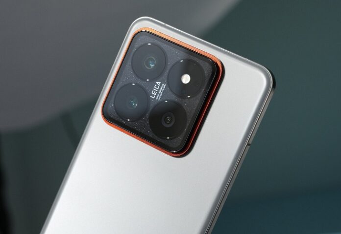 Xiaomi 14 Pro в титановом корпусе предстал на живых фото