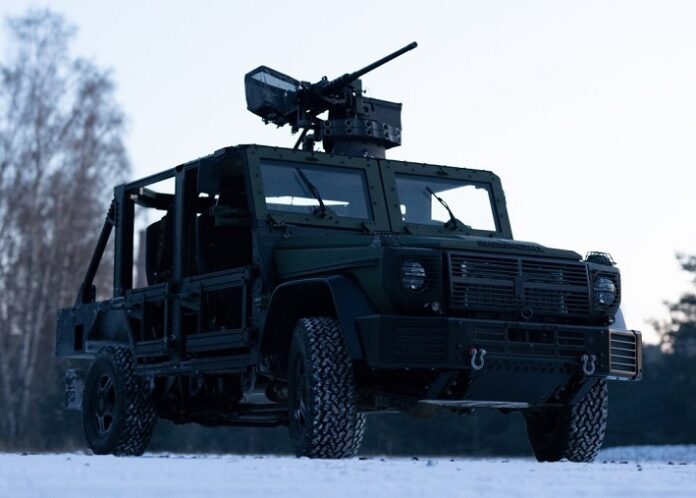 ЗСУ першими у світі стануть оператором ДШМ Caracal
