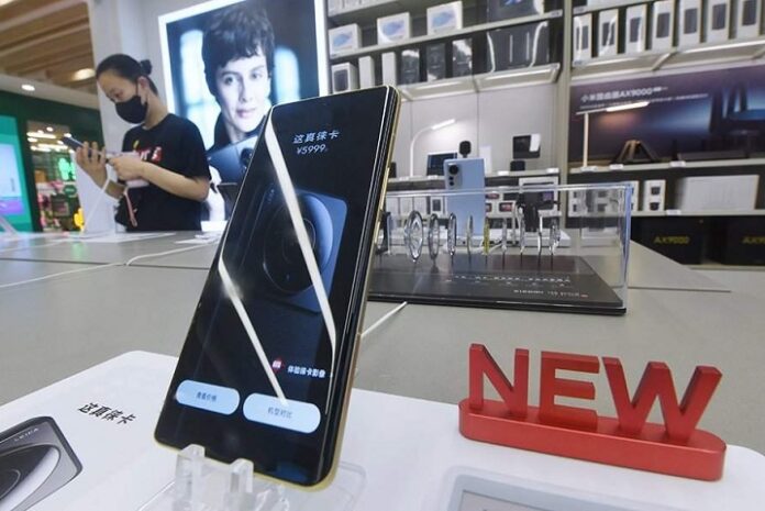 У Європі у Apple, Samsung та Xiaomi з'явився серйозний конкурент