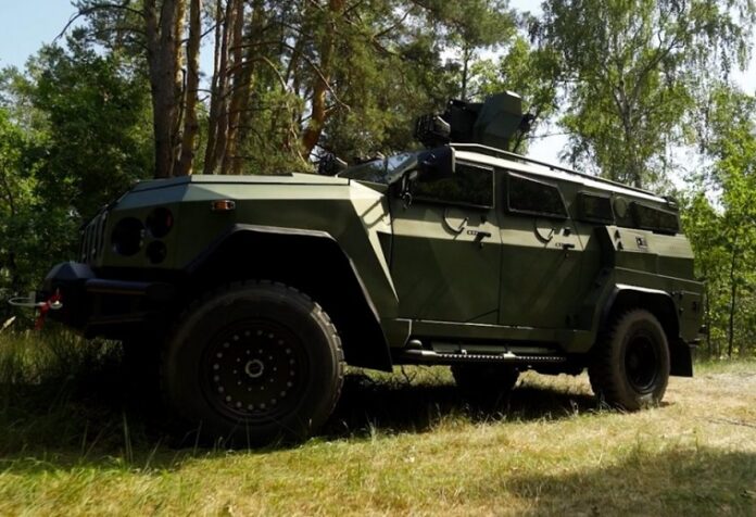 Броньовики від «Української бронетехніки» отримають купольні системи РЕБ