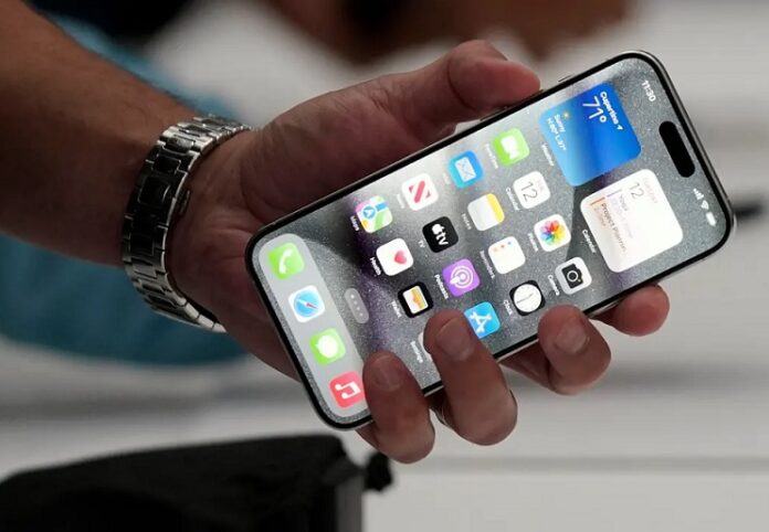 Microsoft представила застосунок для підключення iPhone до Windows 365