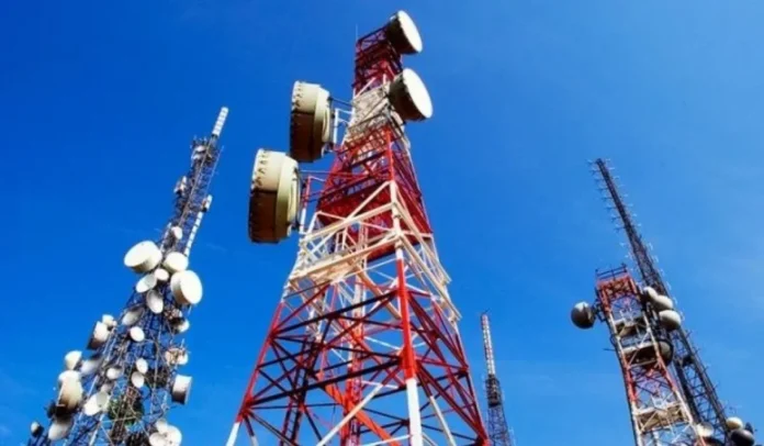 В окупованій частині Херсонської області не працює більше половини станцій зв'язку мобільних операторів