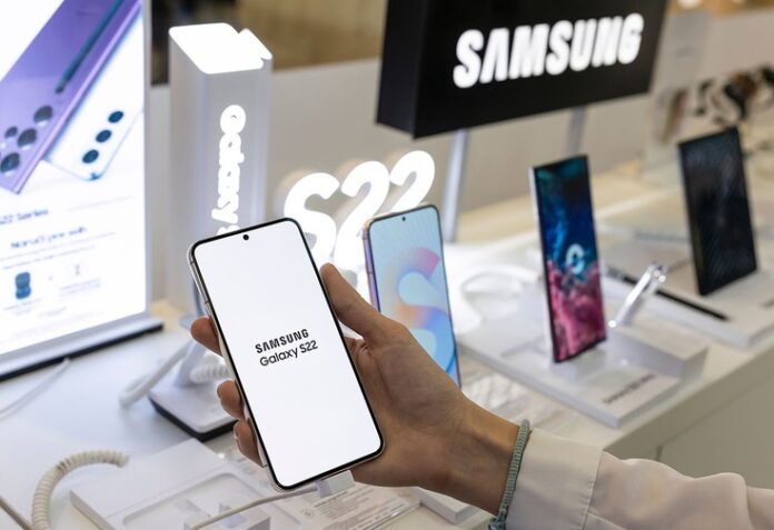 С выходом One UI 6.1 смартфоны Galaxy получат полезную функцию из iOS