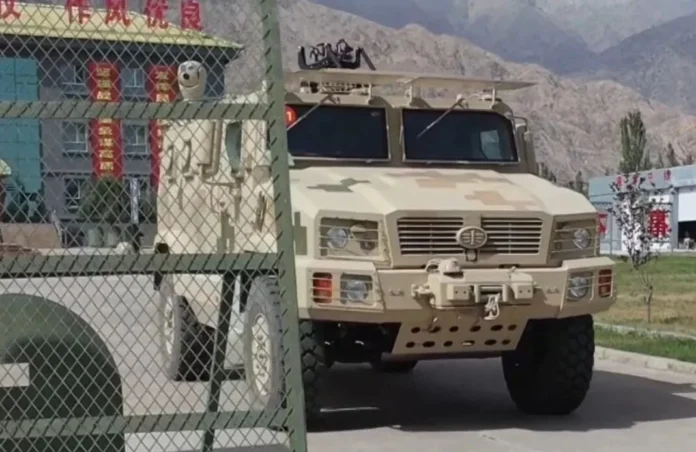 Китай представив нову машину для патрулювання кордонів