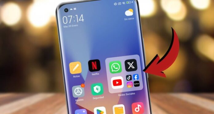 Как создать увеличенные суперпапки на устройствах Xiaomi, Redmi и POCO