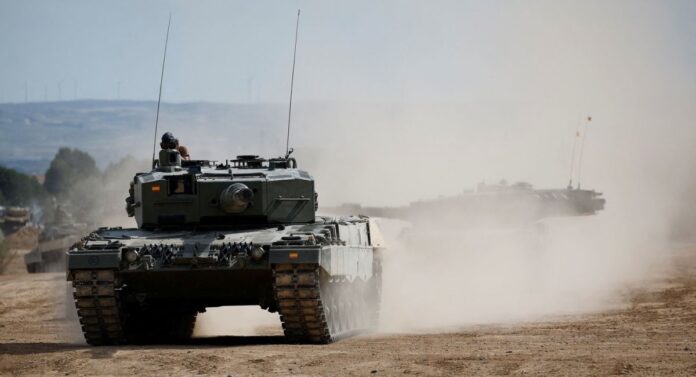 Іспанія: 190 млн євро допомоги та 20 танків Leopard 2A4 для України