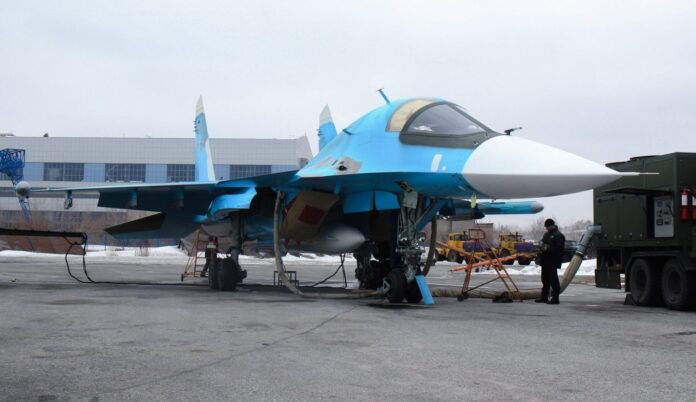ВКС РФ одержують нові Су-34, але темпи виробництва не вражають