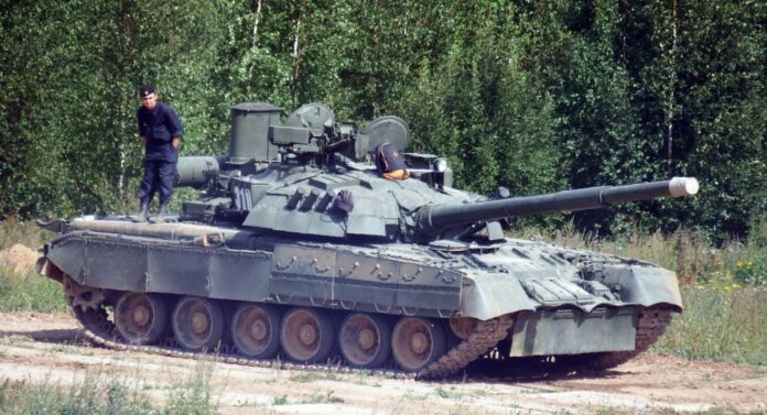 Рідкісні танки Т-80УЕ-1 знову на українському полі бою