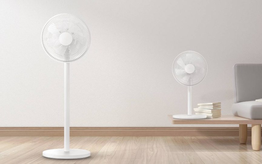 Mi Smart Standing Fan 2 Lite: вентилятор от Xiaomi, идеальный для работы в тандеме с кондиционером 